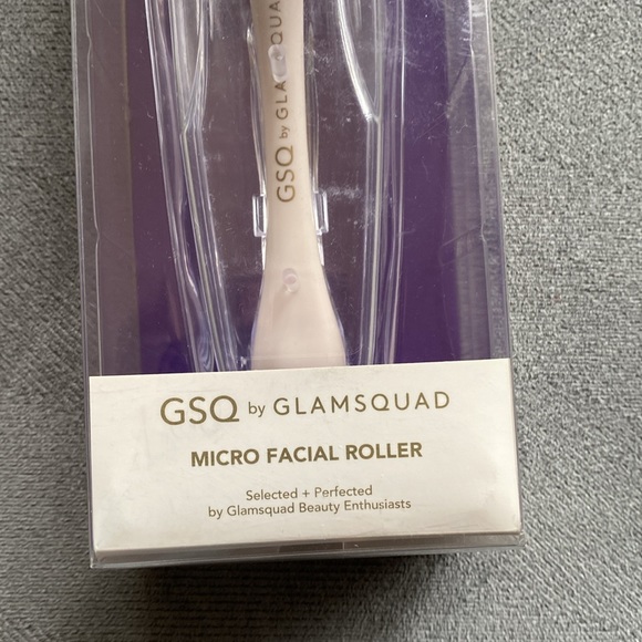 GSQ Glam Squad Micro Facial Roller - Picture 7 of 10
